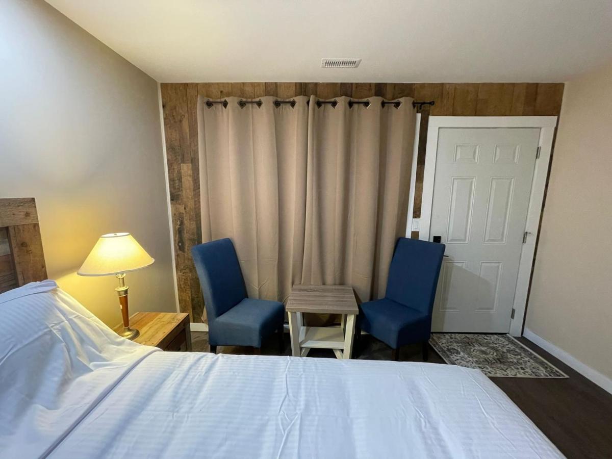 Sheridan Lake Motel Lone Butte Esterno foto